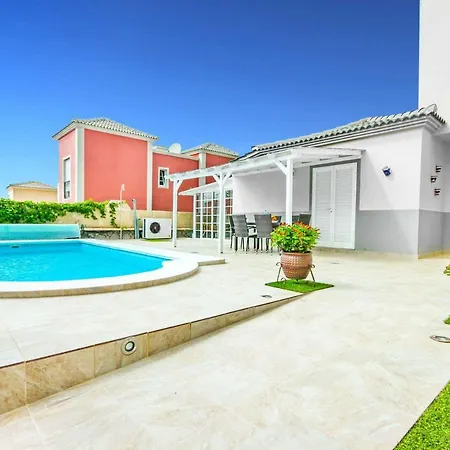 Fernanda Costa Adeje (Tenerife)